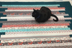 Bartlebee-close-up-on-forest-friends-quilt
